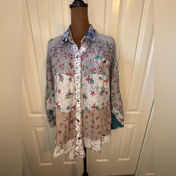 Young Threads Floral Button-Up Shirt Oversized Small Boho Cottagecore NWT - Picture 2 of 13